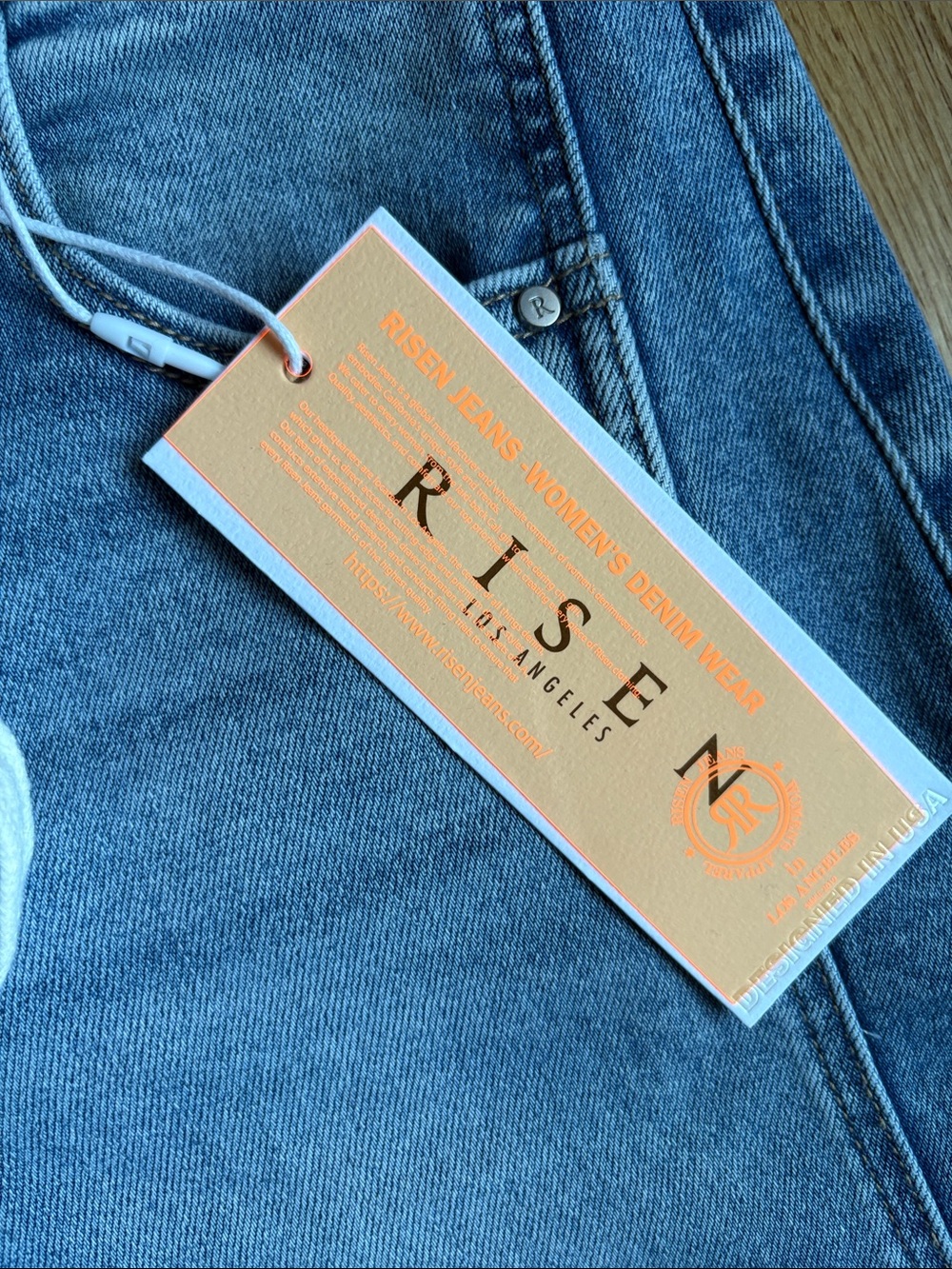 RISEN size 3/26 High-Rise barrel Light Blue Women’s Jeans - Picture 2 of 8